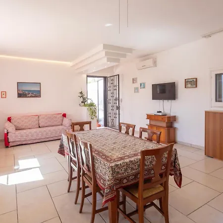 Casa vacanze Antonella Intera *
