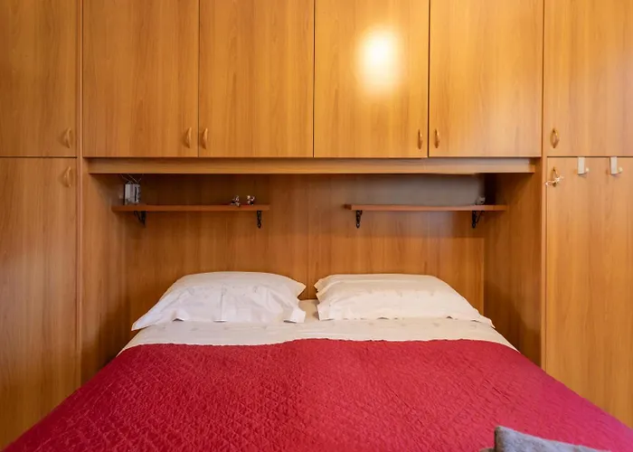 Будинок відпочинку Antonella Intera *